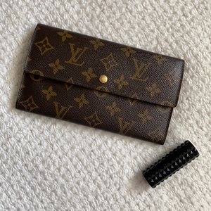 Louis Vuitton Woman’s Wallet